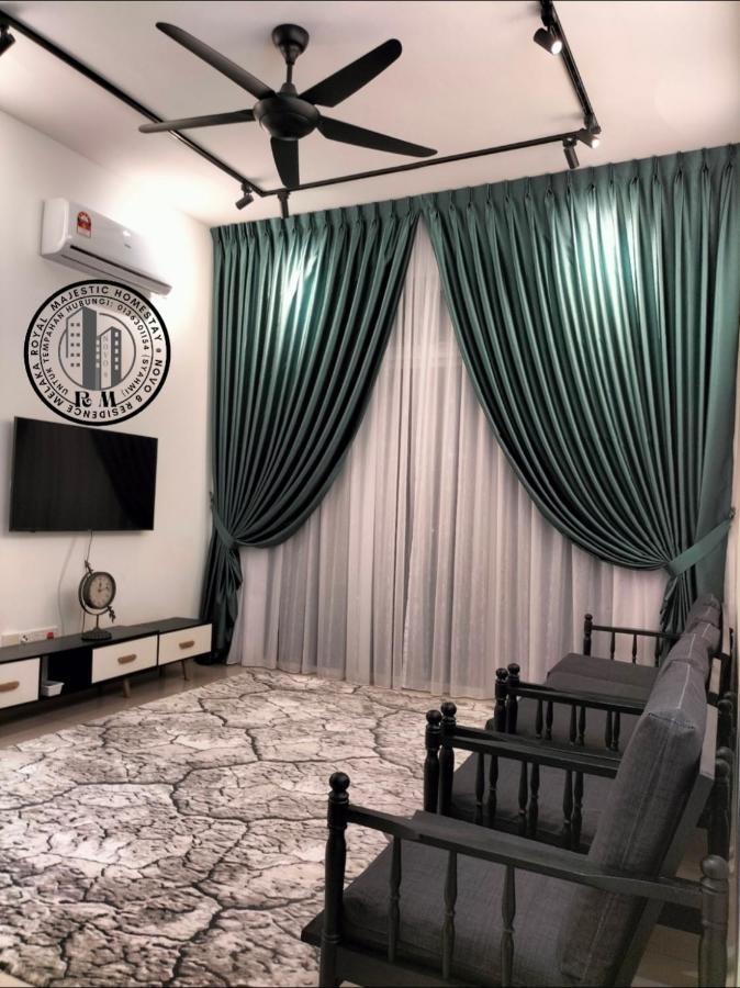Formuslimonly Royal Majestic Homestay Novo 8 Residence Melaka Buitenkant foto